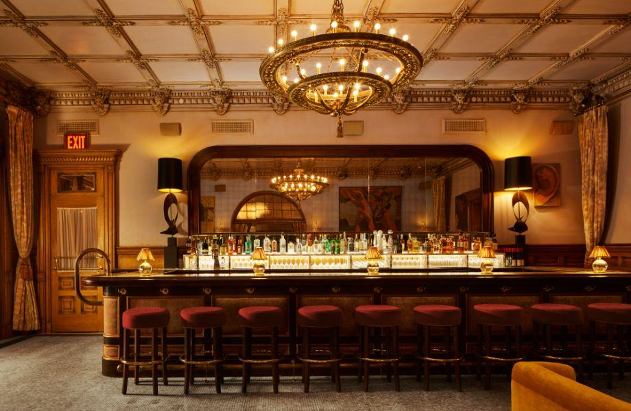 Hotel Chelsea_lobbyBar_AnnieSchlechter Hotel Chelsea_lobbyBar_AnnieSchlechter